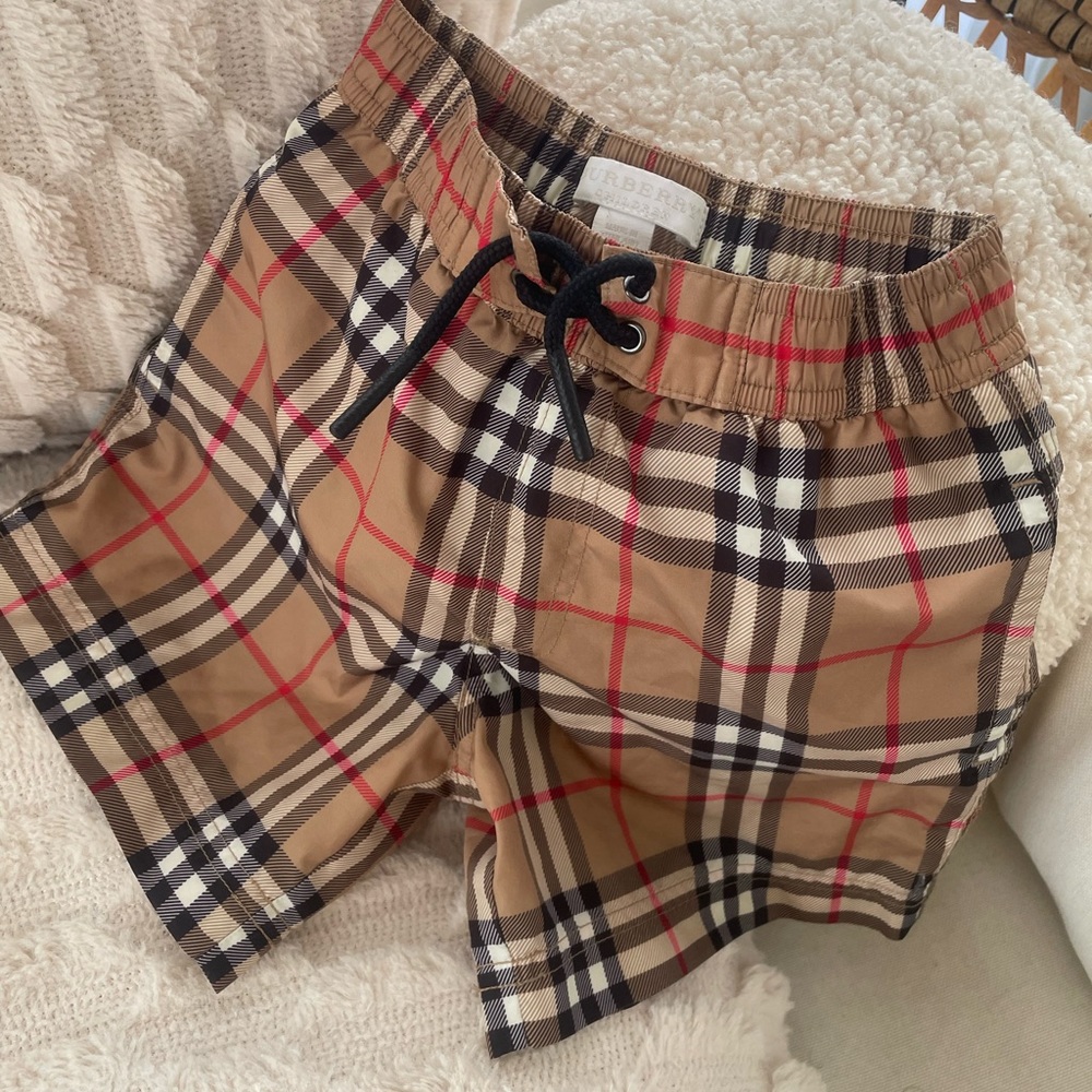 IEUC Burberry Children’s Shorts Or Swim Shorts Trunks Size 3Y Nova Check Plaid